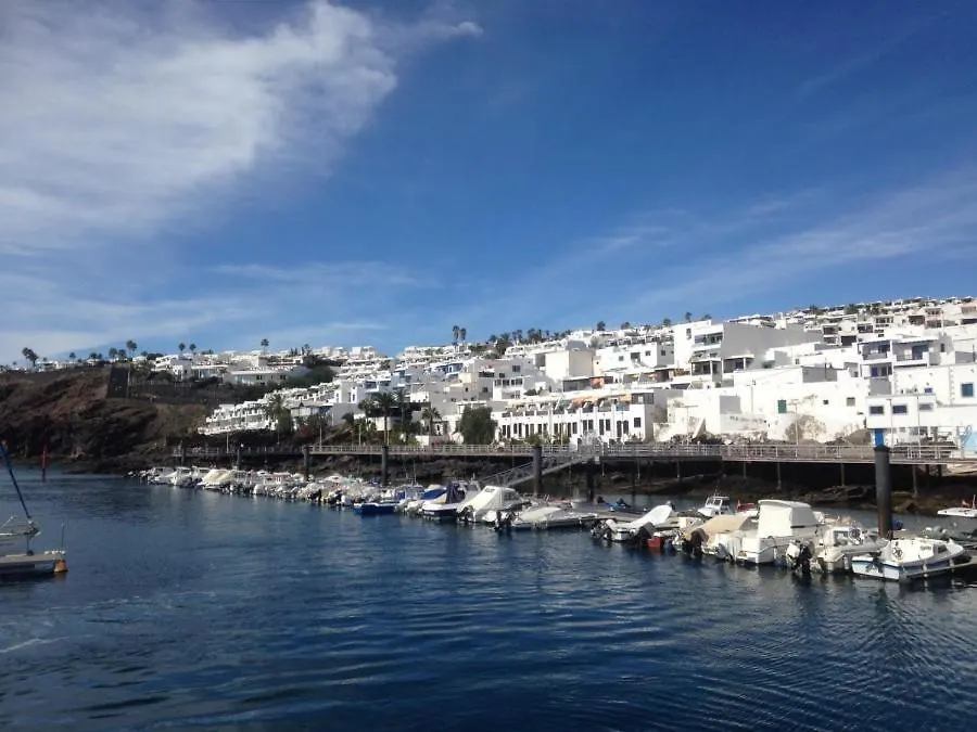 Lisa Los Mojones Puerto Del Carmen Lanzarote Hiszpania